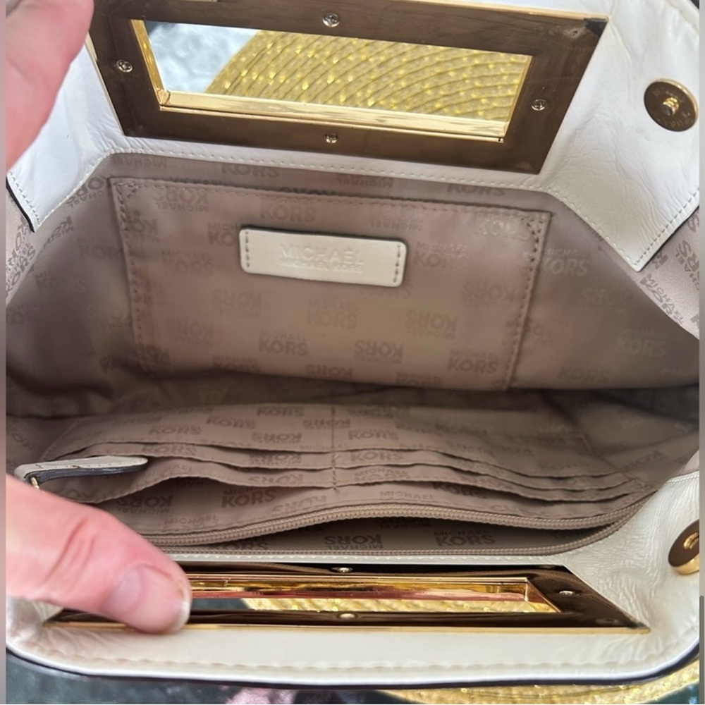 Michael Kors Glossy White Berkeley Clutch Purse with Gold Accent - Picture 10 of 11